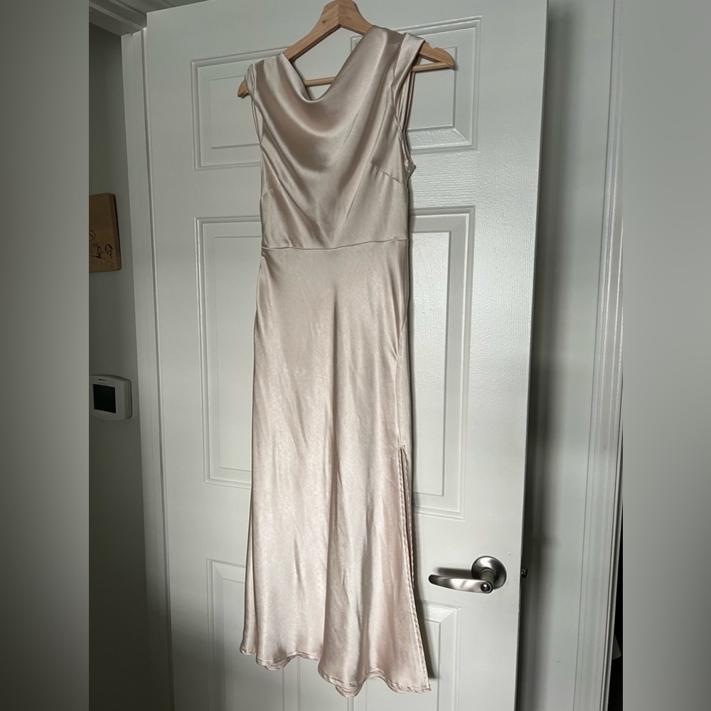 US size 6 (AUS size 10) BillyJ off-white silk midi dress - Picture 3 of 3